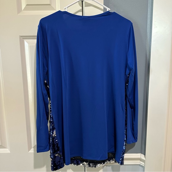 Women’s Size Medium Antthony Original Blue Sequin Blouse - Picture 2 of 7